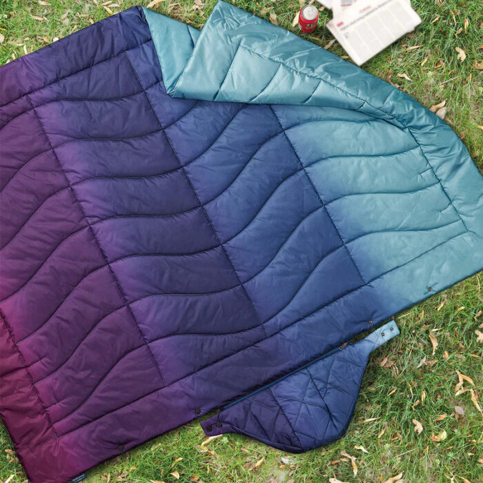 Weatherproof Vintage Outdoor Blanket - Image 9